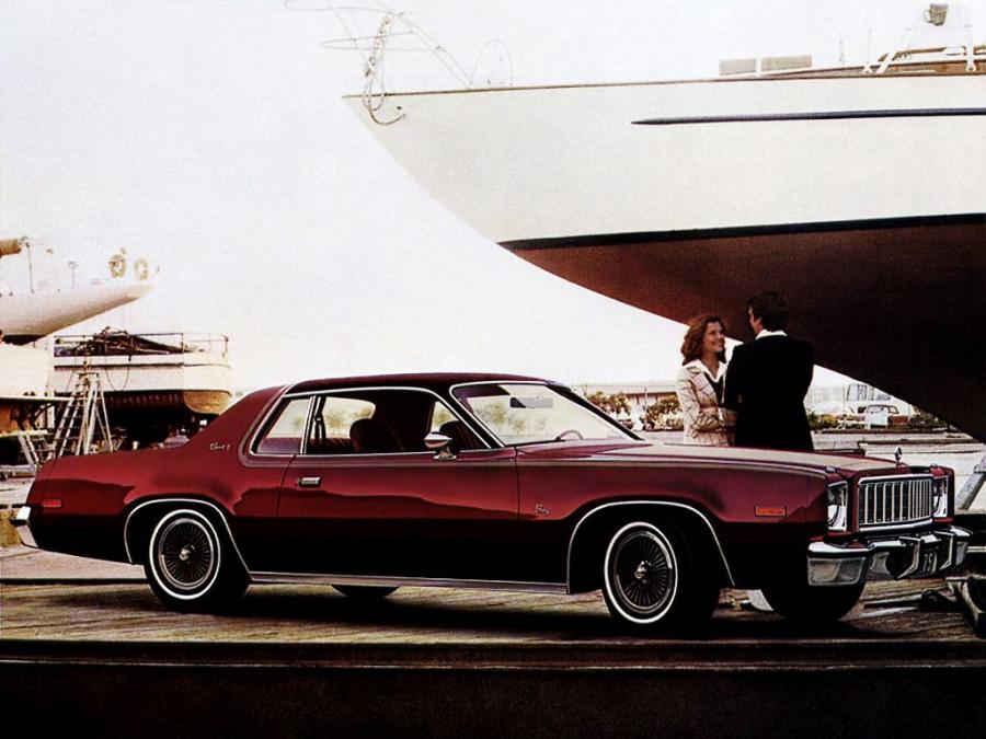  Plymouth Fury Sport Hardtop Coupe 1975 года  (фото 2 из 2)